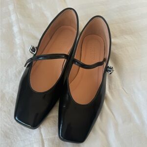 J Crew Patent Leather Mary Jane’s